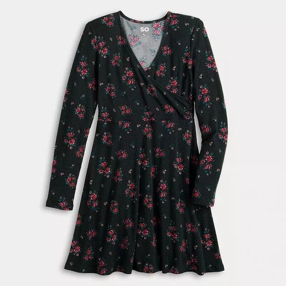 Kohl's Juniors' SO Black With Pink Flowers Wrap Bodice Skater Dress Org $38, 1X‎ - Picture 1 of 13
